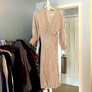 Beautiful Aura lightweight dress